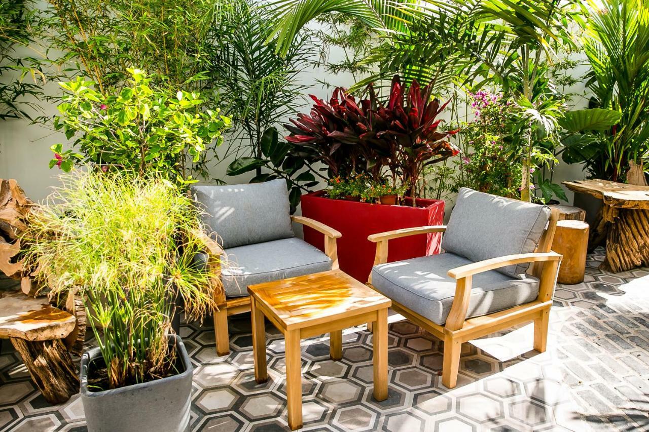 Numero Uno Beach House San Juan Ngoại thất bức ảnh