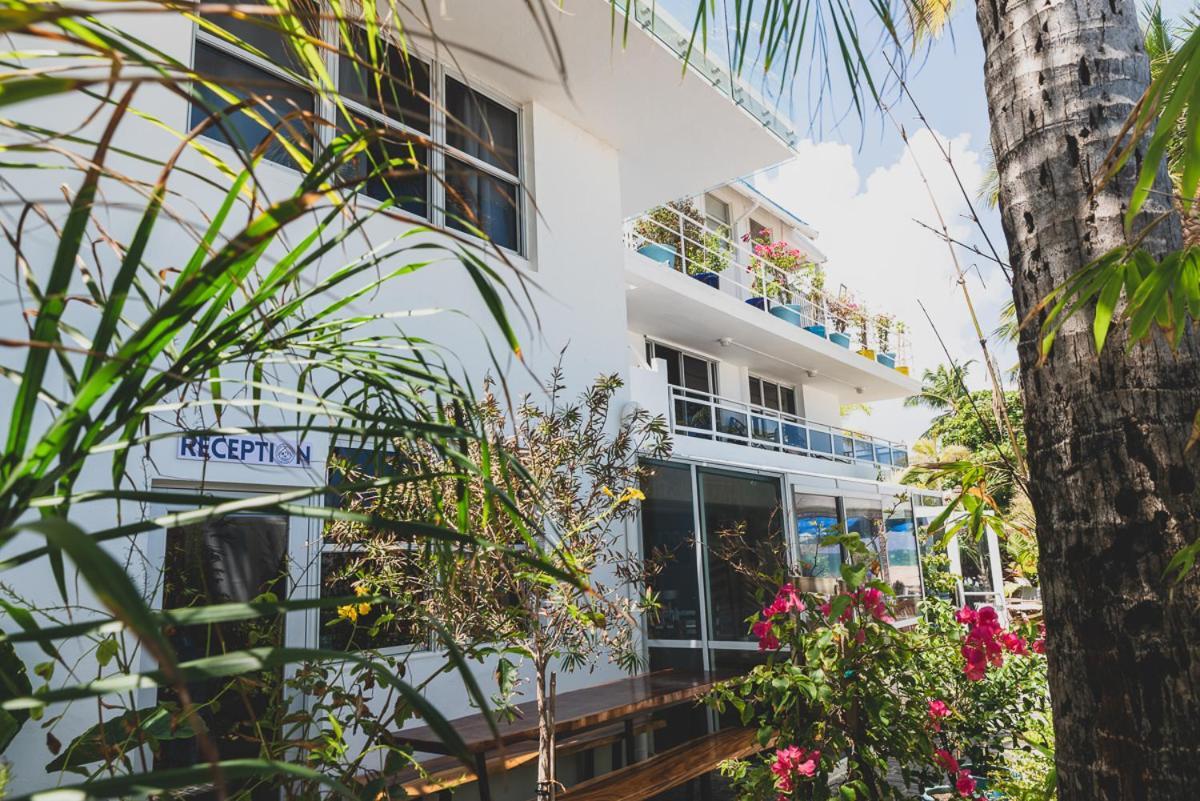 Numero Uno Beach House San Juan Ngoại thất bức ảnh